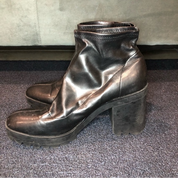 Zara Trafaluc Black Pull On Chunky Heel Boots Size 8.5 - Picture 1 of 10